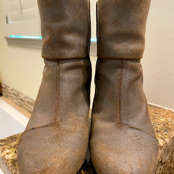 Authentic Rag & Bone Ankle Boots - Picture 1 of 5